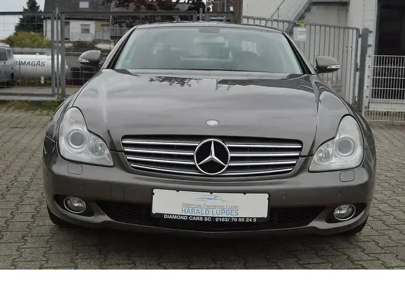 Gebraucht Mercedes CLS350 272 PS (200 kW) 2006 Indiumgrau Limousine