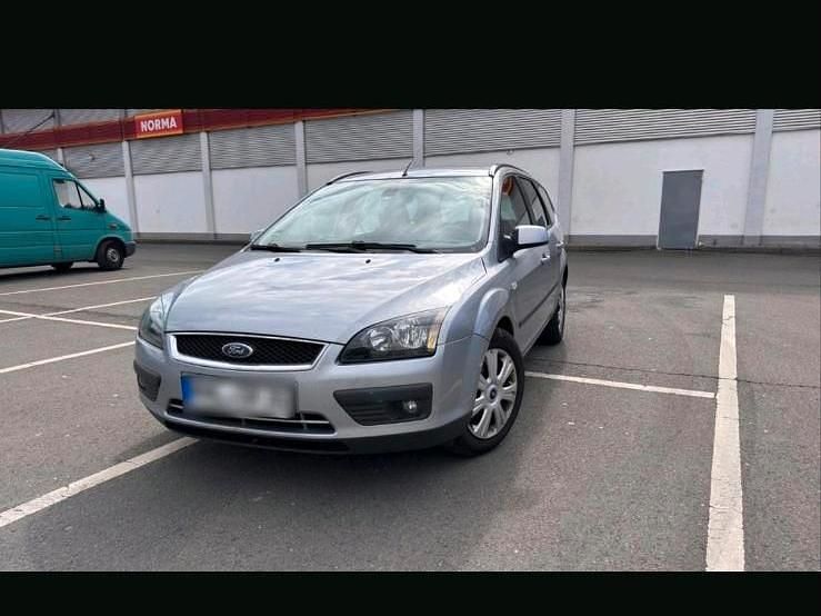 Second-hand Ford Focus 101 CP (74 kW) 2005 Argintiu Break