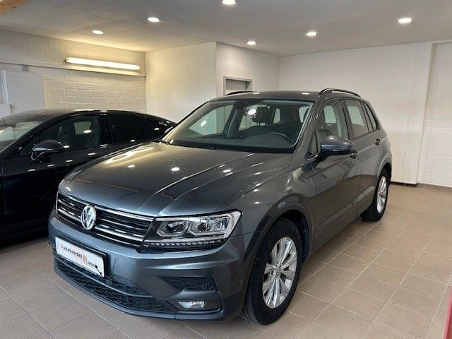 Grau Gebraucht 2018 VW Tiguan R SUV | 18.900 € (Superpreis) - Bild 1/4