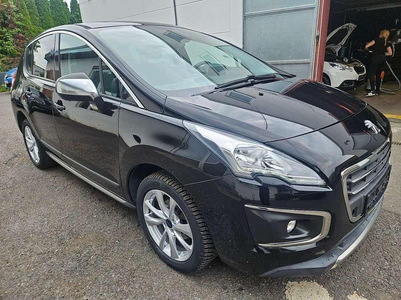 Schwarz Gebraucht 2015 Peugeot 3008 Allure SUV | 9.790 € (Teuer) - Bild 1/4