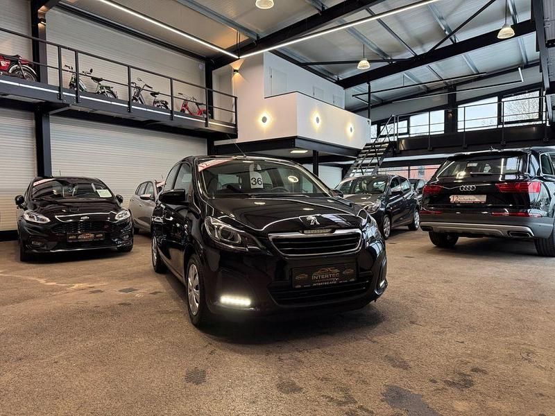 Gebraucht Peugeot 108 Active 69 PS (50 kW) 2014 Schwarz Limousine