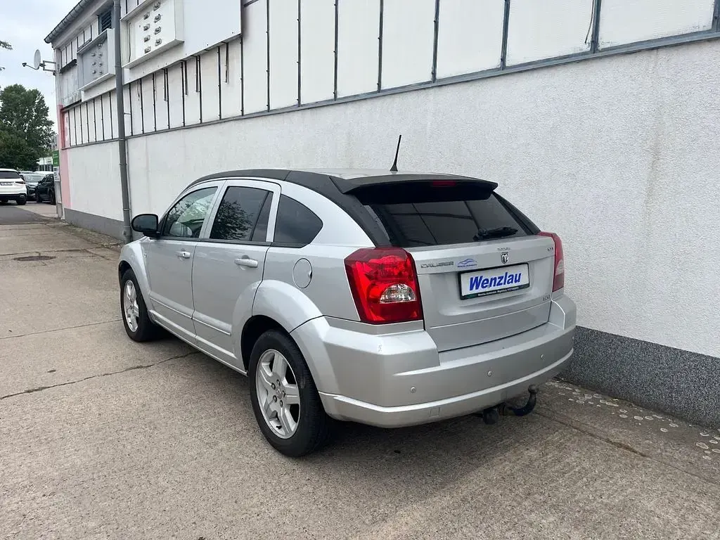 Gebraucht Dodge Caliber SXT 140 PS (102 kW) 2009 Grau Kleinwagen