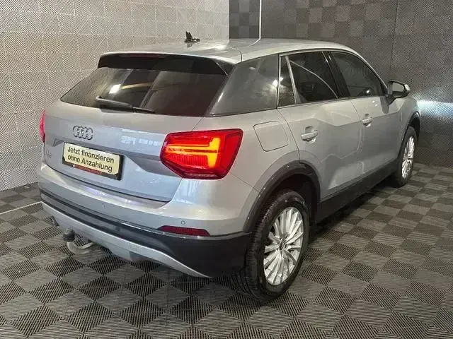 Używany Audi Q2 Design 116 KM (85 kW) 2019 Srebrny SUV