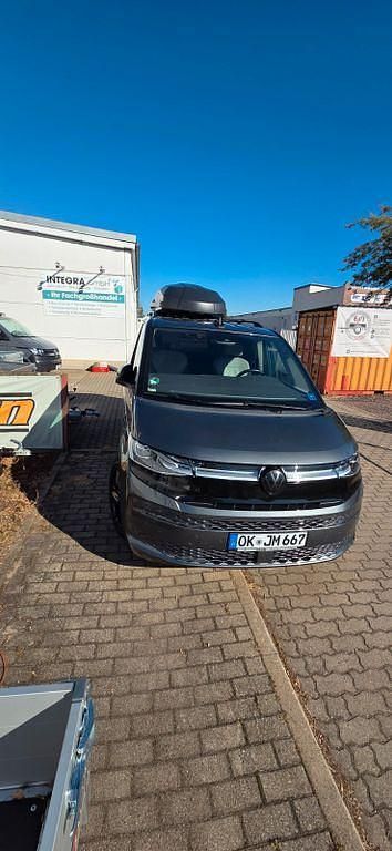 Gebraucht VW Multivan 218 PS (160 kW) 2023 Grau Van