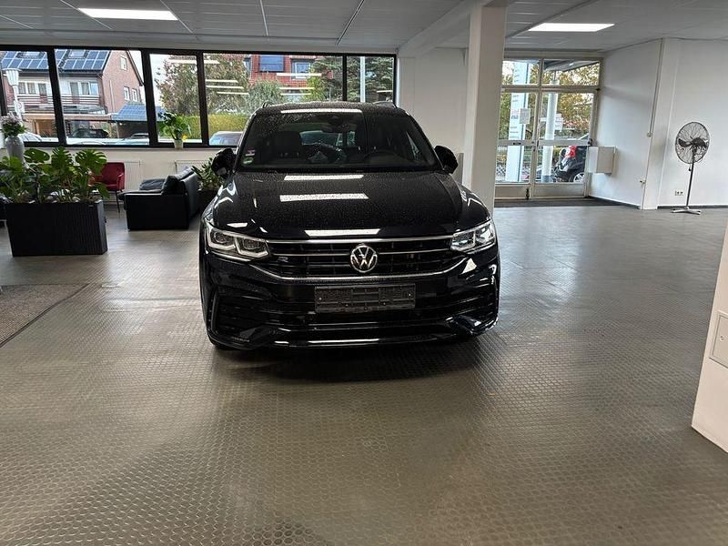 Schwarz Gebraucht 2022 VW Tiguan Allspace R-line SUV | 38.990 € (Fairer Preis) - Bild 1/4