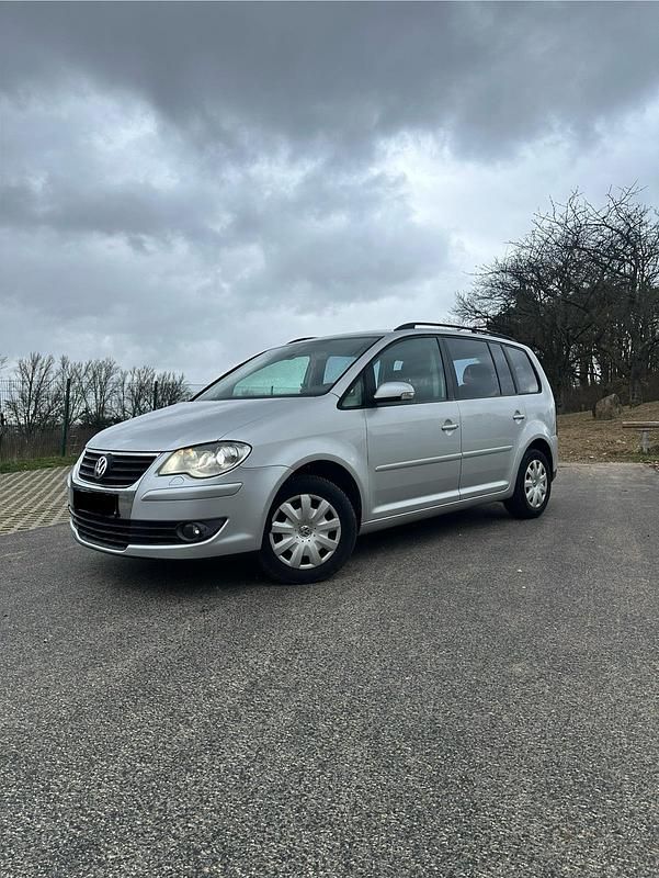 Gebraucht VW Touran 105 PS (77 kW) 2007 Silber Van / Kleinbus