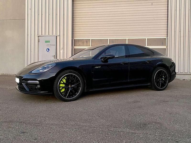 Schwarz Gebraucht 2019 Porsche Panamera Turbo S Limousine | 88.500 € (Guter Preis) - Bild 1/4