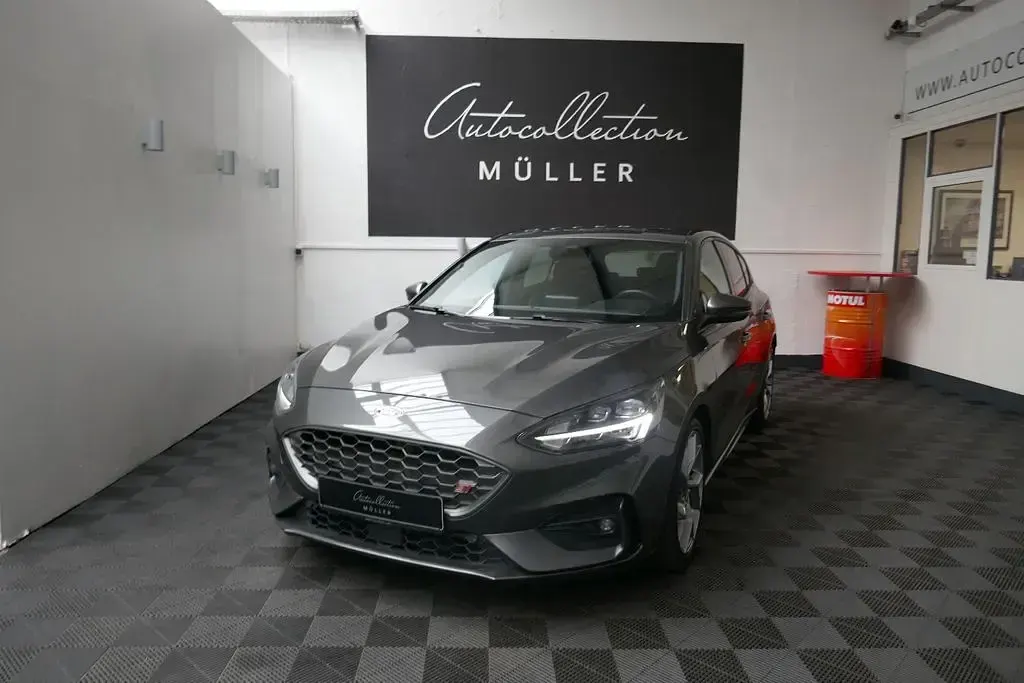 Gebraucht Ford Focus ST 280 PS (205 kW) 2021 Grau Limousine