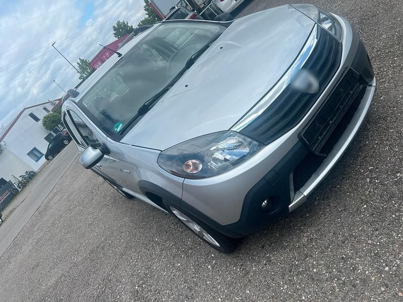 Gebraucht Dacia Sandero Stepway 86 PS (63 kW) 2010 Silber Kleinwagen