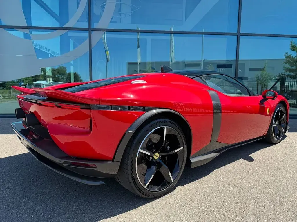 Neu Ferrari Testarossa 2026 Rot