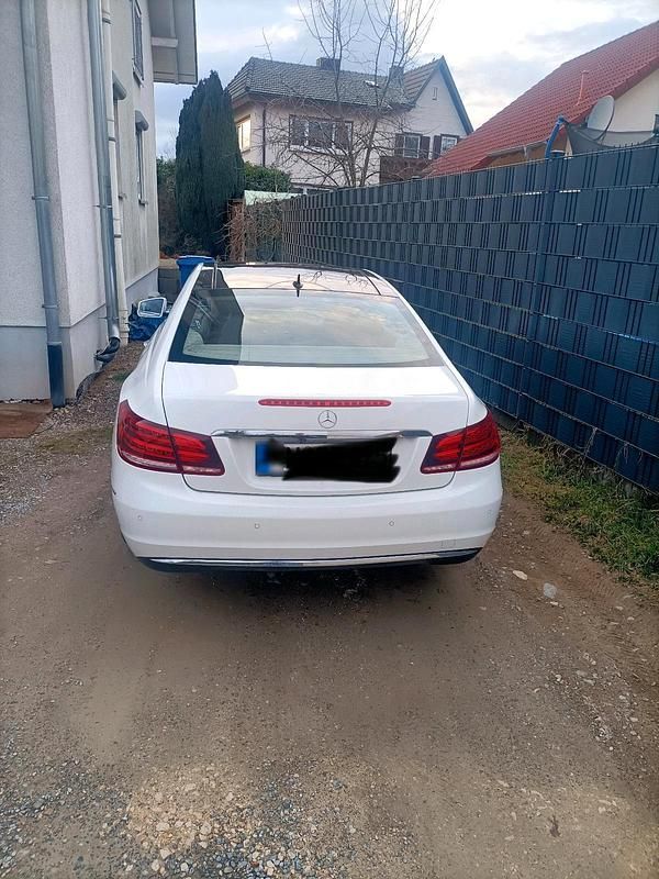 Gebraucht Mercedes E350 258 PS (189 kW) 2016 Weiß Coupé