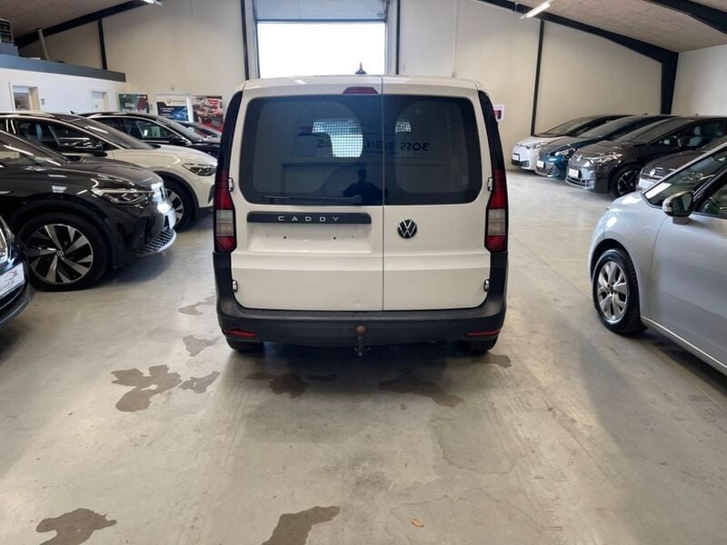 Gebraucht VW Caddy 102 PS (75 kW) 2021 Weiß Van / Kleinbus