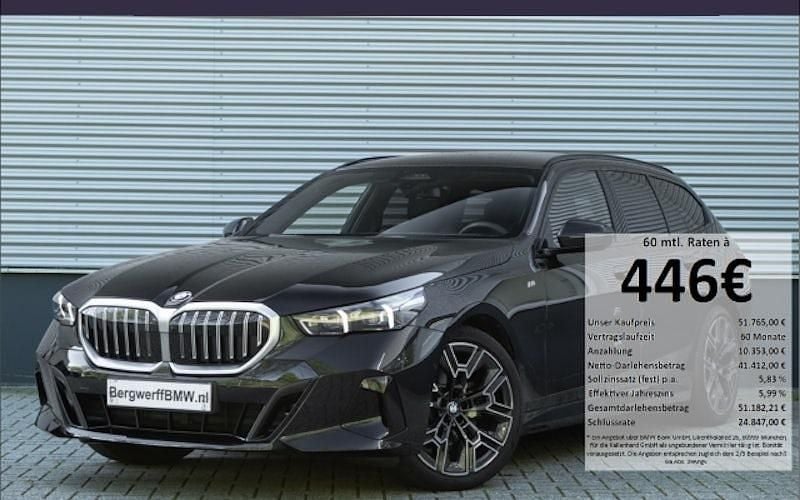 Schwarz Gebraucht 2025 BMW 520 M Sport Kombi | 51.765 € (Guter Preis) - Bild 1/4