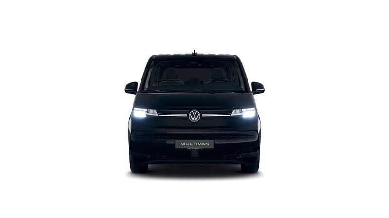 Gebraucht VW Multivan Life 150 PS (110 kW) 2026 Deep black perleffekt (metallic) Van