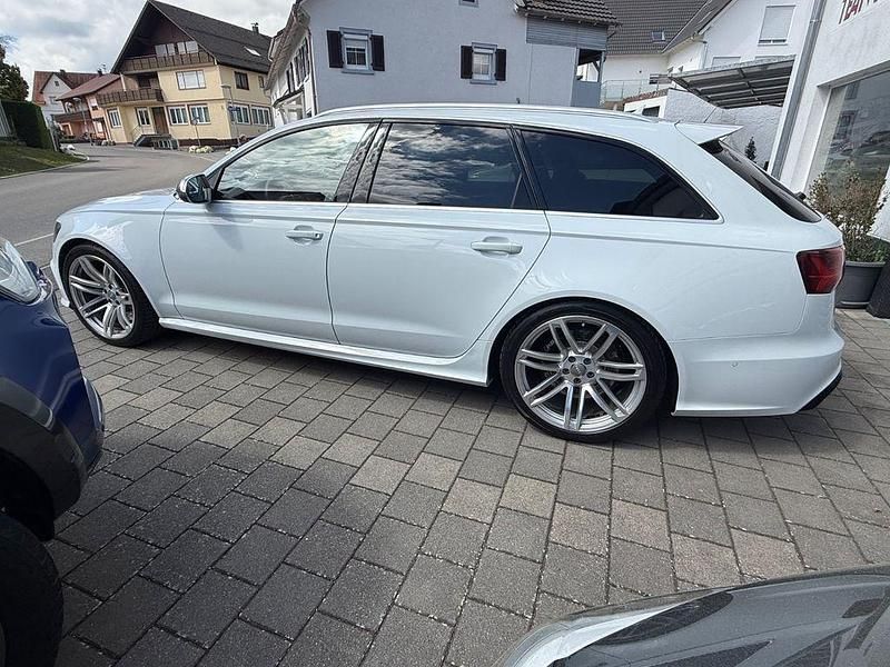 Gebraucht Audi RS6 Sport 560 PS (411 kW) 2015 Weiß Kombi