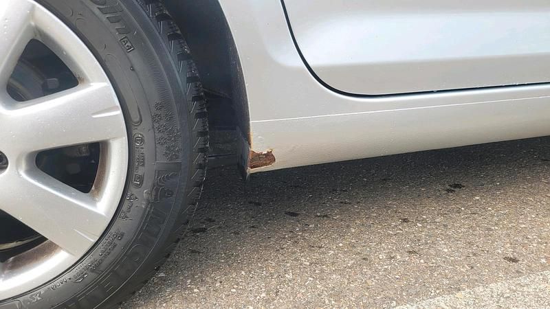 Gebraucht VW Golf V 102 PS (75 kW) 2007 Silber Limousine