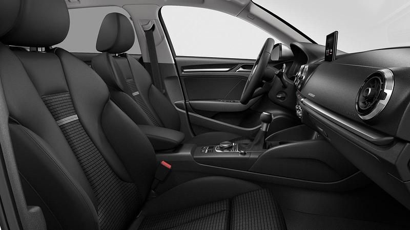 Gebraucht Audi A3 150 PS (110 kW) 2019 Weiß Kombi