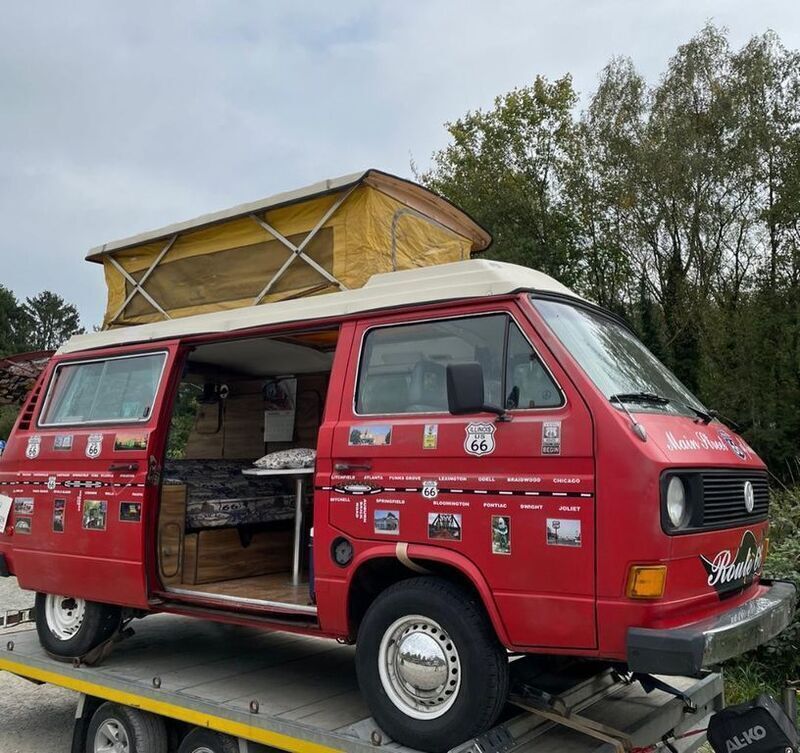 Second-hand VW T3 68 CP (50 kW) 1981 Roșu Van
