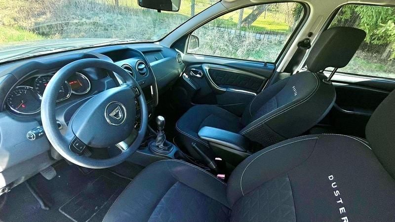 Używany Dacia Duster Lauréate 125 KM (91 kW) 2014 Srebrny SUV