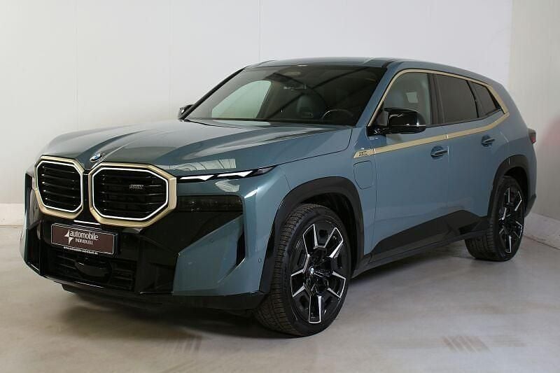 Używany BMW XM Performance 653 KM (480 kW) 2024 Zielony SUV