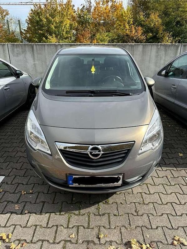 Gebraucht Opel Meriva Innovation 120 PS (88 kW) 2012 Silber Van / Kleinbus
