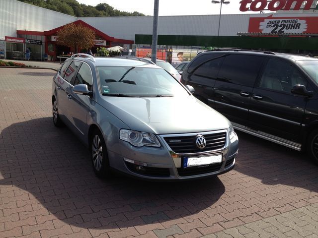 Gebraucht VW Passat Comfortline 110 PS (80 kW) 2009 Grau metallic Kombi