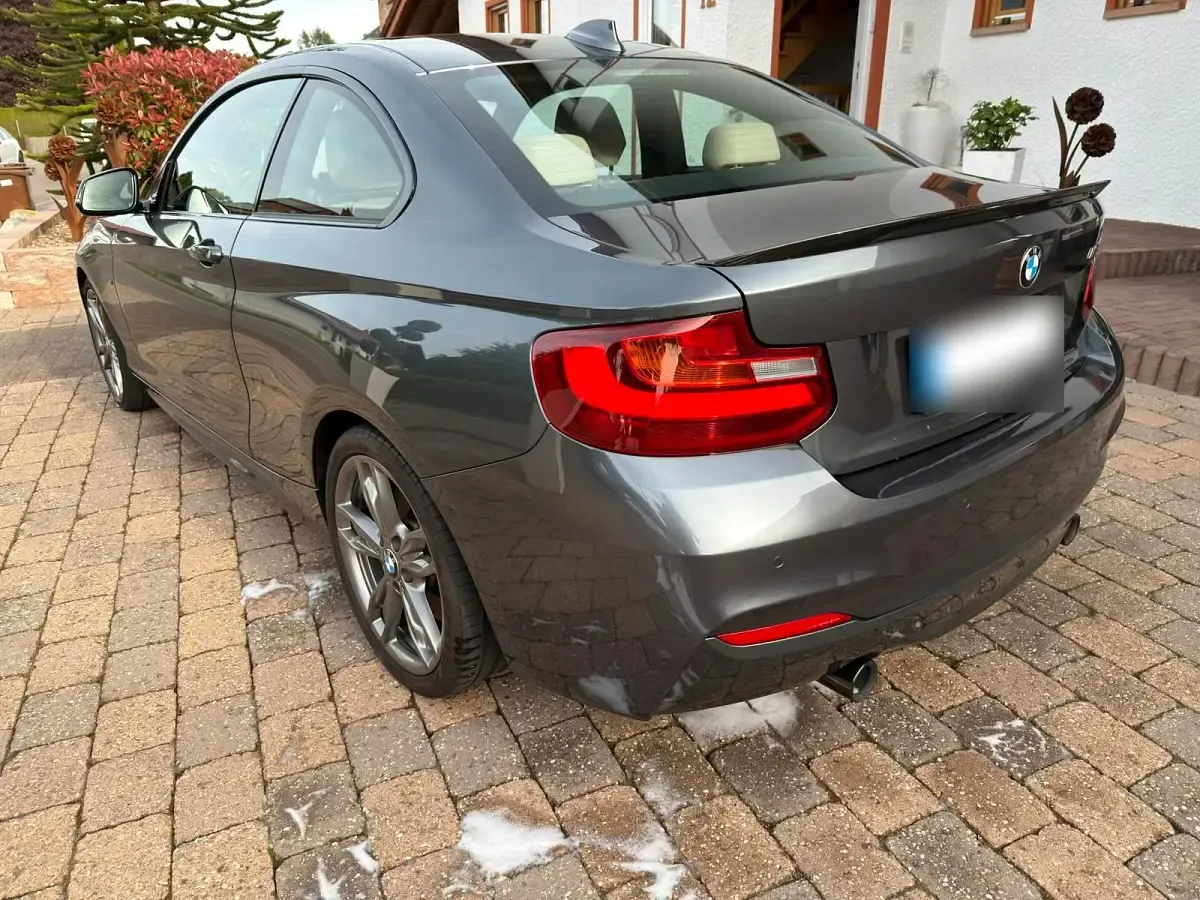 Gebraucht BMW M235 M Performance 326 PS (239 kW) 2016 Grau Coupé