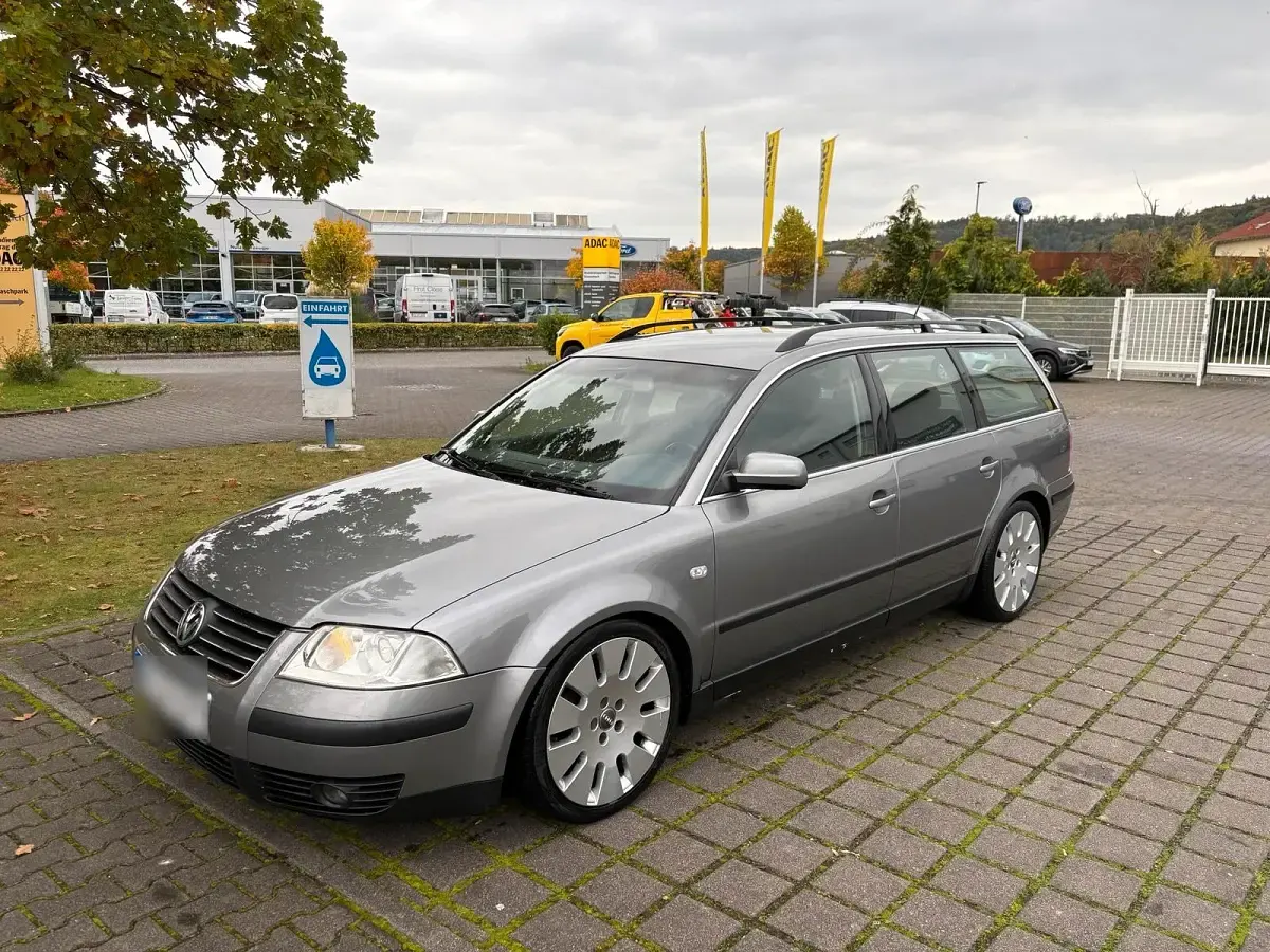 Gebraucht VW Passat 101 PS (74 kW) 2003 Grau Kombi