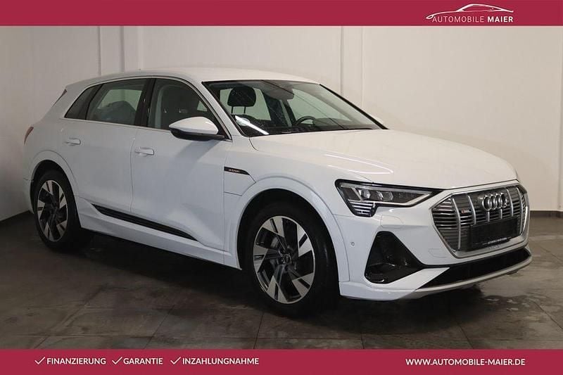 Gebraucht Audi e-tron S-Line 230 kW (313 PS) 2022 Gletscherweiã metallic SUV