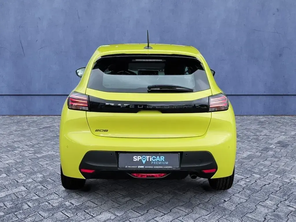 Brugt Peugeot 208 Active 75 HK (55 kW) 2024 Gul Hatchback