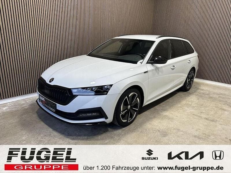 Moonweiss metallic Gebraucht 2024 Skoda Octavia SportLine Kombi | 29.869 € (Guter Preis) - Bild 1/4