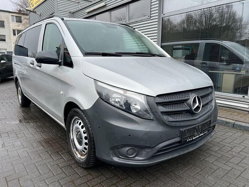 Gebraucht Mercedes Vito 163 PS (119 kW) 2019 Brillantsilber Van