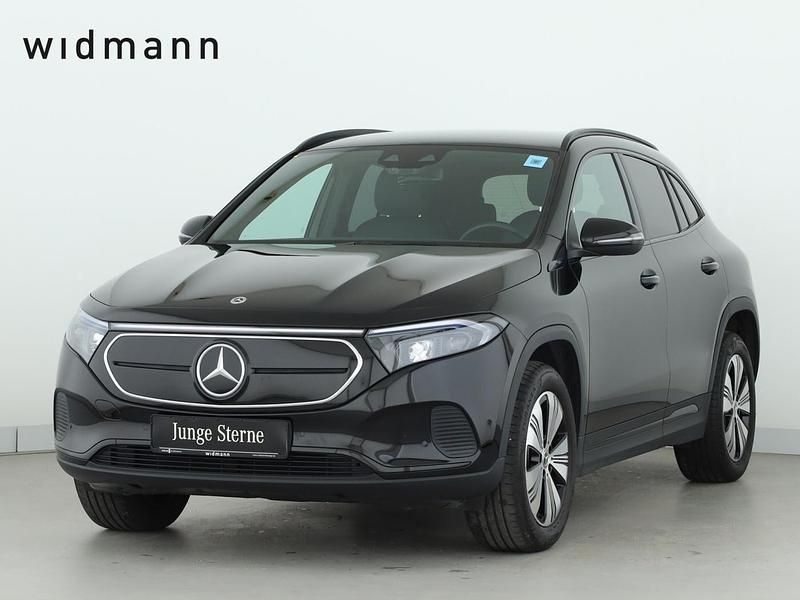 Nachtschwarz Gebraucht 2021 Mercedes EQA300 Progressive SUV | 29.850 € (Etwas zu teuer) - Bild 1/4