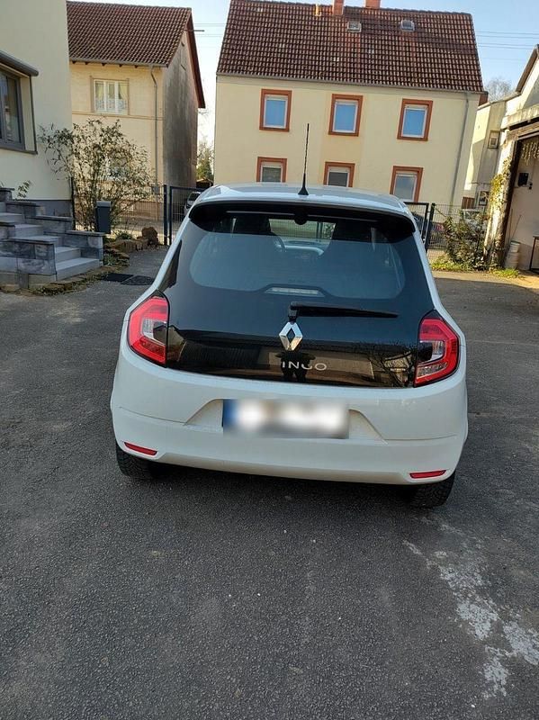 Gebraucht Renault Twingo Equilibre 60 kW (82 PS) 2022 Weiß Kleinwagen