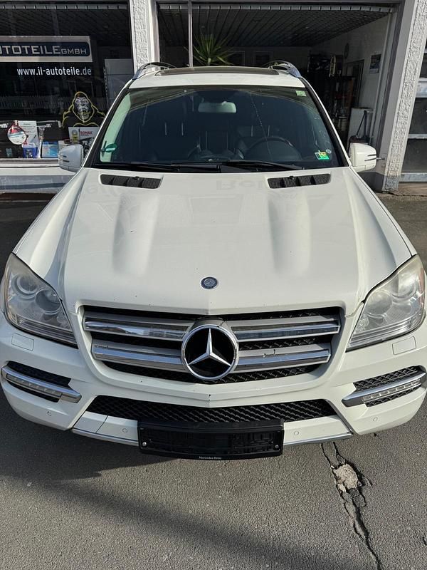 Gebraucht Mercedes GL350 211 PS (155 kW) 2011 Weiß SUV