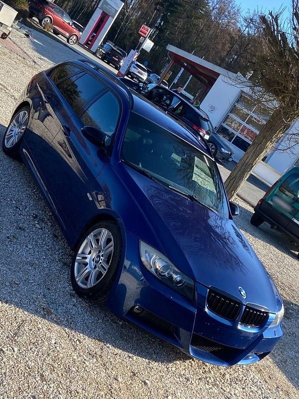 Gebraucht BMW 320 Shadowline 170 PS (125 kW) 2007 Blau Kombi