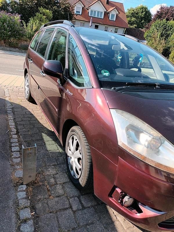 Rot Gebraucht 2007 Citroën Grand C4 Picasso Van / Kleinbus | 2.400 € (Fairer Preis) - Bild 1/4