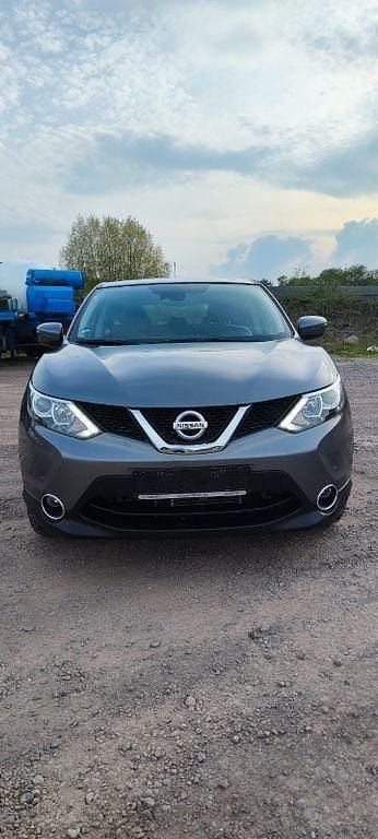 Second-hand Nissan Qashqai 116 CP (85 kW) 2015 Gri SUV
