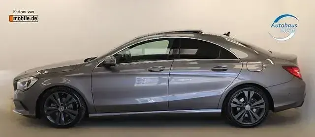 Occasion Mercedes CLA220 207 ch (152 kW) 2017 Gris Berline