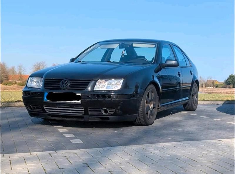 Gebraucht VW Bora 150 PS (110 kW) 2000 Schwarz Limousine