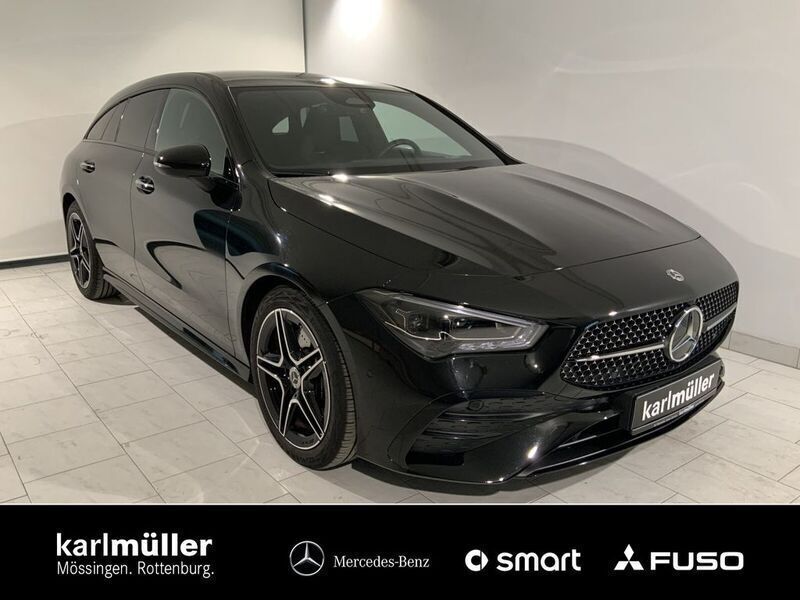 Lack kosmosschwarz Gebraucht 2024 Mercedes CLA200 Shooting Brake AMG Kombi | 35.990 € (Etwas zu teuer) - Bild 1/4