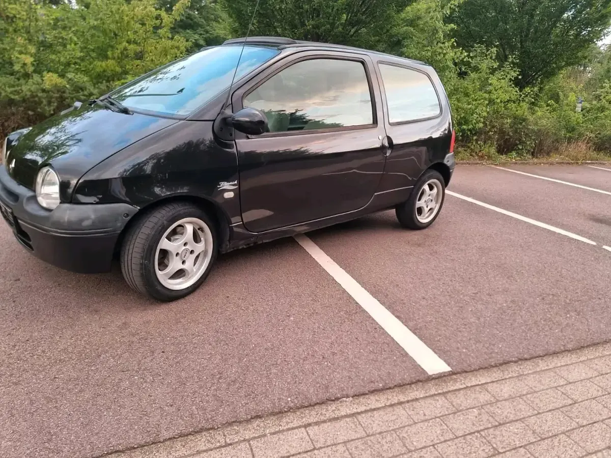 Gebraucht Renault Twingo 43 kW (59 PS) 2026 Schwarz Kleinwagen