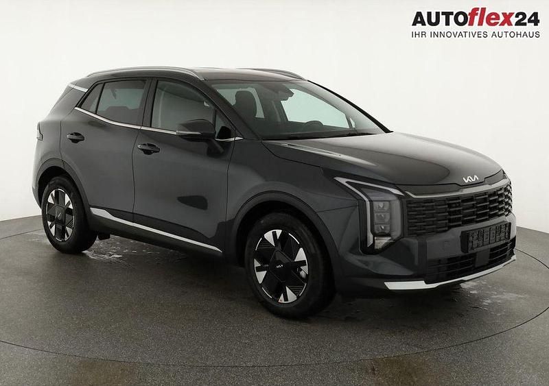 Grau Neu 2025 Kia Sportage Urban SUV | 32.245 € (Etwas zu teuer) - Bild 1/4