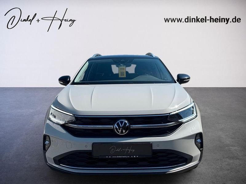 Gebraucht VW Taigo Style 110 PS (80 kW) 2022 Grau SUV