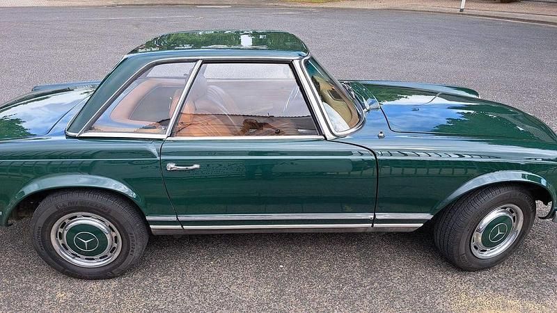 Gebraucht Mercedes SL280 170 PS (125 kW) 1970 Grün uni Cabrio