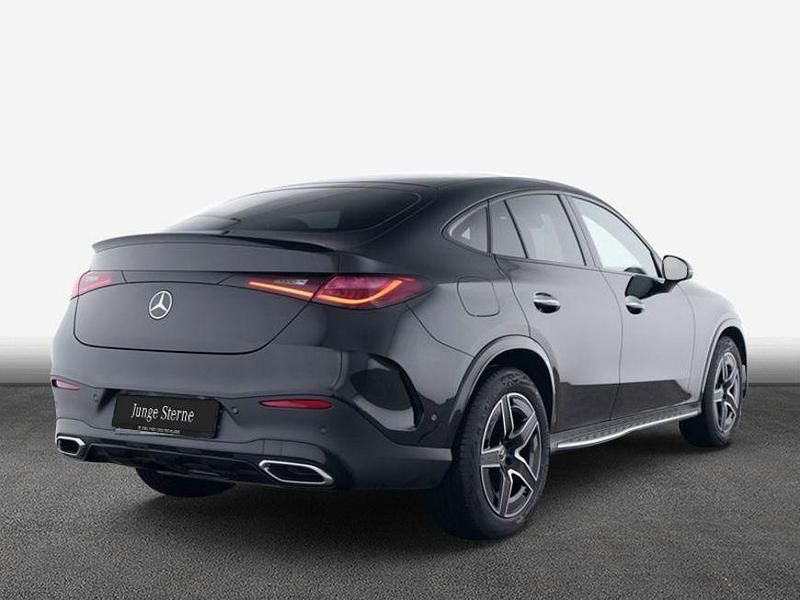 Gebraucht Mercedes GLC300 Advanced Plus 258 PS (189 kW) 2024 Schwarz Coupé