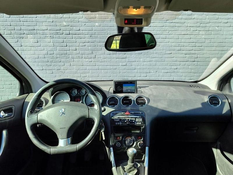 Gebraucht Peugeot 308 SW 92 PS (67 kW) 2013 Grau Kombi