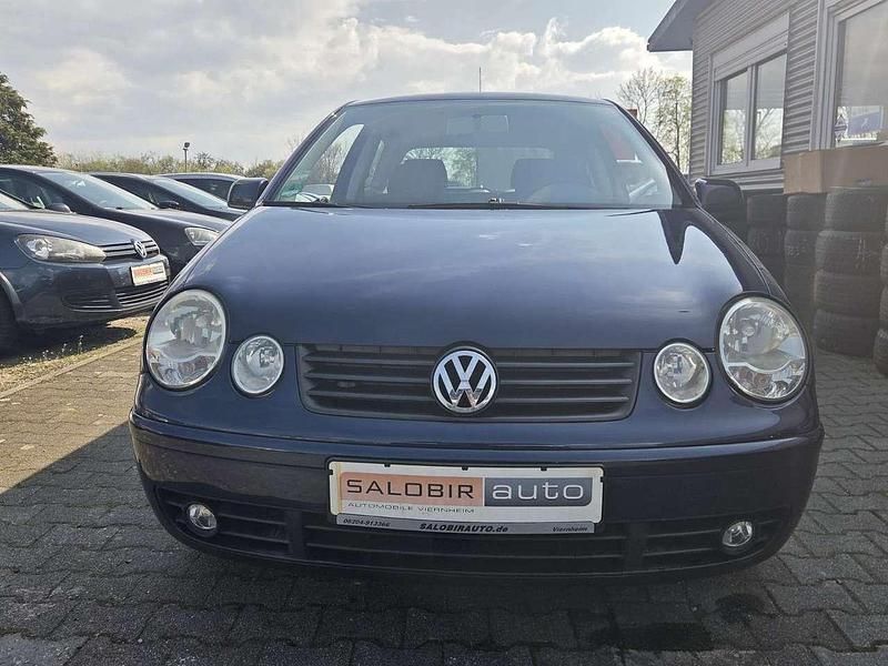 Gebraucht VW Polo Highline 64 PS (47 kW) 2003 Blau Kleinwagen