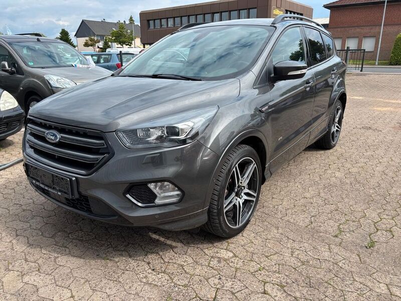 Grau Gebraucht 2019 Ford Kuga ST-Line SUV | 17.200 € (Fairer Preis) - Bild 1/4