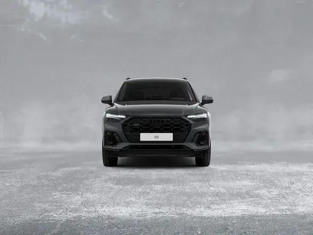 Second-hand Audi Q5 S-Line 204 CP (150 kW) 2024 Gri SUV